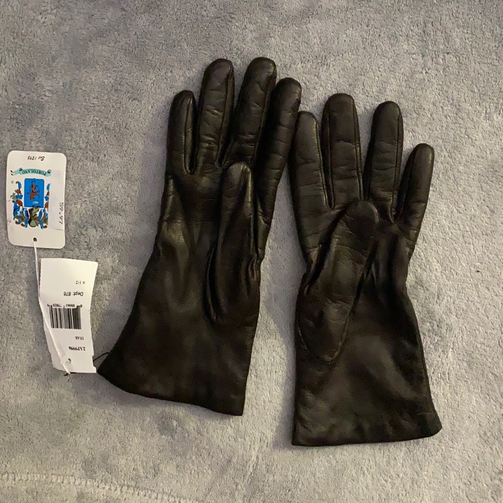 Women’s Nordstrom gloves